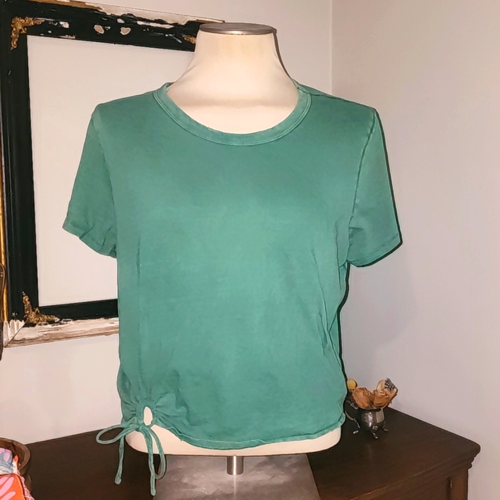 Soft green washed tee